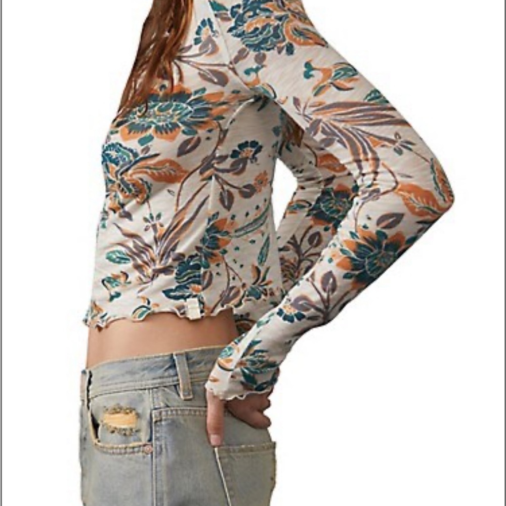 Free people lettuce trim top